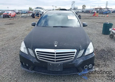 2011 Mercedes-Benz E 350 4Matic z USA, uszkodzony, nr VIN WDDHH8HB8BA219906